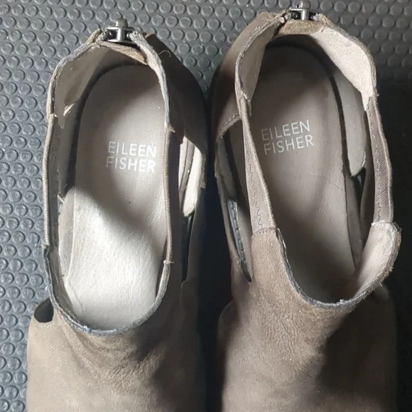 Eileen Fisher size 9 Tan Ankle Boots - Picture 2 of 5